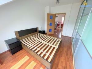 Pronájem atypického bytu, Praha - Krč, Budějovická, 69 m2