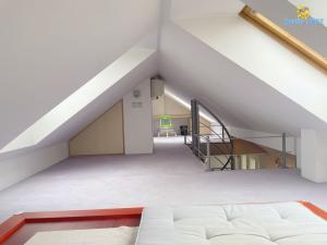 Pronájem atypického bytu, Praha - Krč, Budějovická, 69 m2