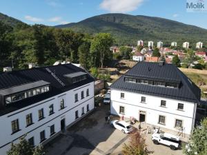 Pronájem bytu 3+kk, Osek, Tovární, 66 m2