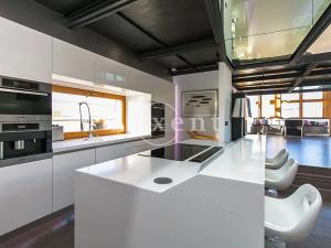 Prodej bytu 4+kk, Praha - Hlubočepy, Devonská, 440 m2