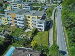 Pronájem bytu 2+kk, Praha - Dubeč, Dubeckého, 53 m2