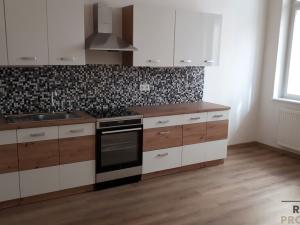 Pronájem bytu 4+1, Děčín, Plzeňská, 94 m2