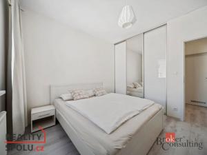 Pronájem bytu 3+kk, Hradec Králové - Nový Hradec Králové, Jana Masaryka, 78 m2