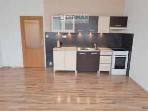 Pronájem bytu 1+kk, Plzeň, Rabštejnská, 32 m2