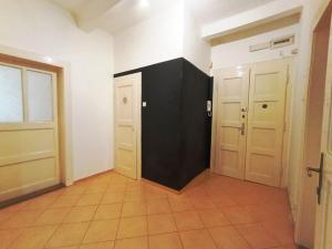 Prodej bytu 2+1, Praha - Žižkov, Žerotínova, 60 m2