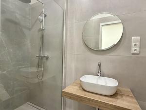 Prodej bytu 2+kk, Praha - Vršovice, Oblouková, 58 m2