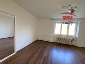 Prodej bytu 2+1, Ostrov, Horská, 65 m2