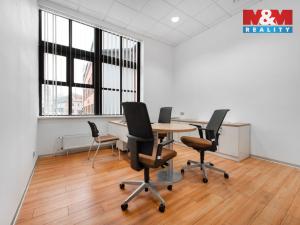 Prodej obchodního prostoru, Ústí nad Orlicí, Mírové nám., 1000 m2