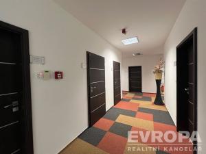 Pronájem kanceláře, Praha - Stodůlky, Prusíkova, 38 m2