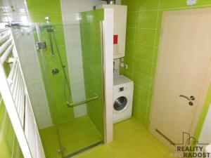 Pronájem bytu 3+kk, Hodonín, nám. B. Martinů, 61 m2