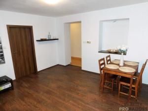 Pronájem bytu 3+kk, Hodonín, nám. B. Martinů, 61 m2