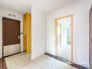 Pronájem bytu 3+1, Praha - Troja, Krosenská, 66 m2