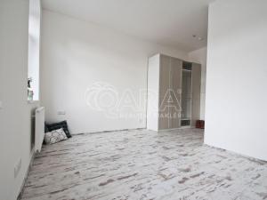 Pronájem bytu 1+kk, Hořovice, Fügnerova, 28 m2
