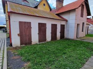 Pronájem bytu 3+1, Křešice, Kolonie, 65 m2