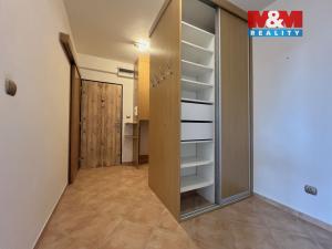Pronájem bytu 2+1, Jindřichův Hradec - Jindřichův Hradec II, sídliště U Nádraží, 64 m2