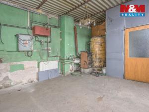 Prodej rodinného domu, Krakovany, 780 m2