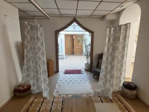 Pronájem obchodního prostoru, Olomouc, Šemberova, 99 m2
