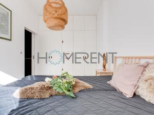 Pronájem bytu 2+kk, Praha, Ruská, 54 m2