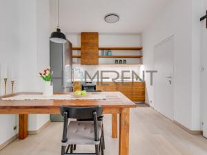 Pronájem bytu 2+kk, Praha, Ruská, 54 m2
