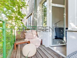 Pronájem bytu 2+kk, Praha, Ruská, 54 m2