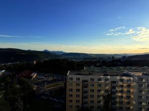 Pronájem bytu 2+1, Ústí nad Labem - Severní Terasa, Pod Rozhlednou, 65 m2