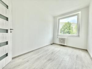 Pronájem bytu 4+1, Ústí nad Labem - Krásné Březno, Žežická, 81 m2