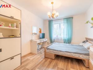 Prodej bytu 3+1, Říčany - Voděrádky, Krabošická, 58 m2