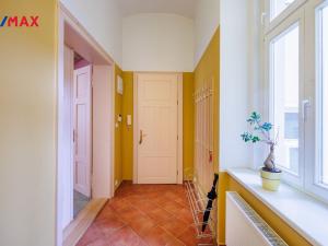 Pronájem bytu 4+1, Karlovy Vary, Jaltská, 108 m2