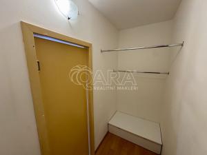 Pronájem bytu 3+kk, Praha, Nad Vavrouškou, 101 m2