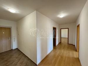 Pronájem bytu 3+kk, Praha, Nad Vavrouškou, 101 m2