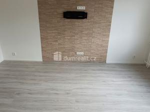 Pronájem bytu 2+1, Benešov nad Ploučnicí, Sídliště, 56 m2