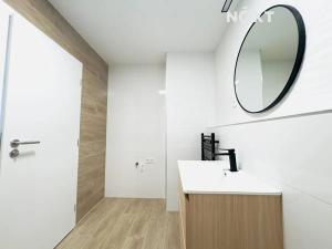 Pronájem bytu 3+kk, České Budějovice, Branišovská, 85 m2