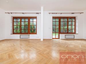 Pronájem rodinného domu, Praha - Břevnov, Oddělená, 316 m2