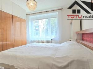 Prodej bytu 3+1, Jaroměř, Smetanova, 78 m2