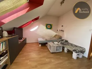 Pronájem bytu 1+kk, Kladno, Hajnova, 40 m2