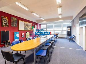 Pronájem kanceláře, Olomouc, Šlechtitelů, 50 m2