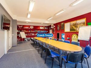 Pronájem kanceláře, Olomouc, Šlechtitelů, 50 m2