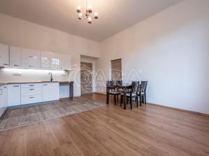 Pronájem bytu 4+kk, Praha - Holešovice, Varhulíkové, 91 m2