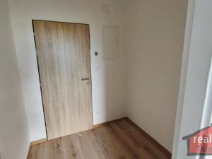 Prodej bytu 1+kk, Nupaky, Nupacká, 39 m2