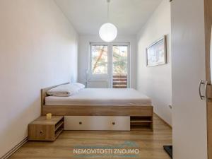 Prodej bytu 3+1, Hrušovany nad Jevišovkou, 9. května, 72 m2