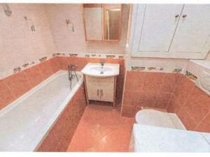Pronájem bytu 2+kk, Praha - Hlubočepy, Voskovcova, 42 m2
