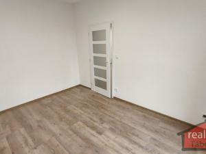 Prodej bytu 2+kk, Nupaky, Nupacká, 60 m2