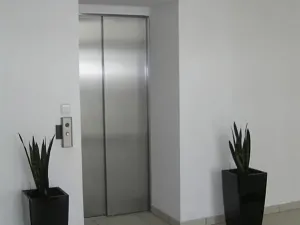 Pronájem kanceláře, Praha - Stodůlky, Prusíkova, 18 m2