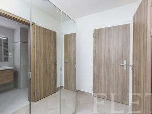 Pronájem bytu 1+kk, Praha - Háje, Výstavní, 33 m2
