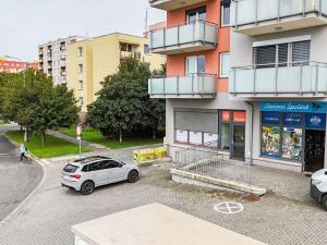 Prodej komerční nemovitosti, Olomouc, Družební, 102 m2