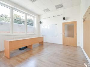 Prodej komerční nemovitosti, Olomouc, Družební, 102 m2