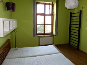 Pronájem bytu 2+1, Mladá Boleslav, Staroměstské náměstí, 105 m2