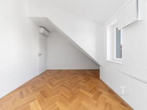 Prodej bytu 5+kk, Praha - Vinohrady, Hradešínská, 176 m2