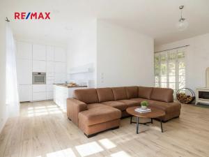 Prodej vícegeneračního domu, Vráž, Nad Loděnicí, 219 m2