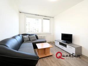 Pronájem bytu 2+kk, Praha - Horní Měcholupy, Nad přehradou, 45 m2
